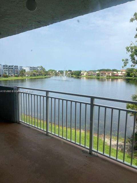 Small Image of 9351 FONTAINEBLEAU BLVD #B311, Miami Number 3