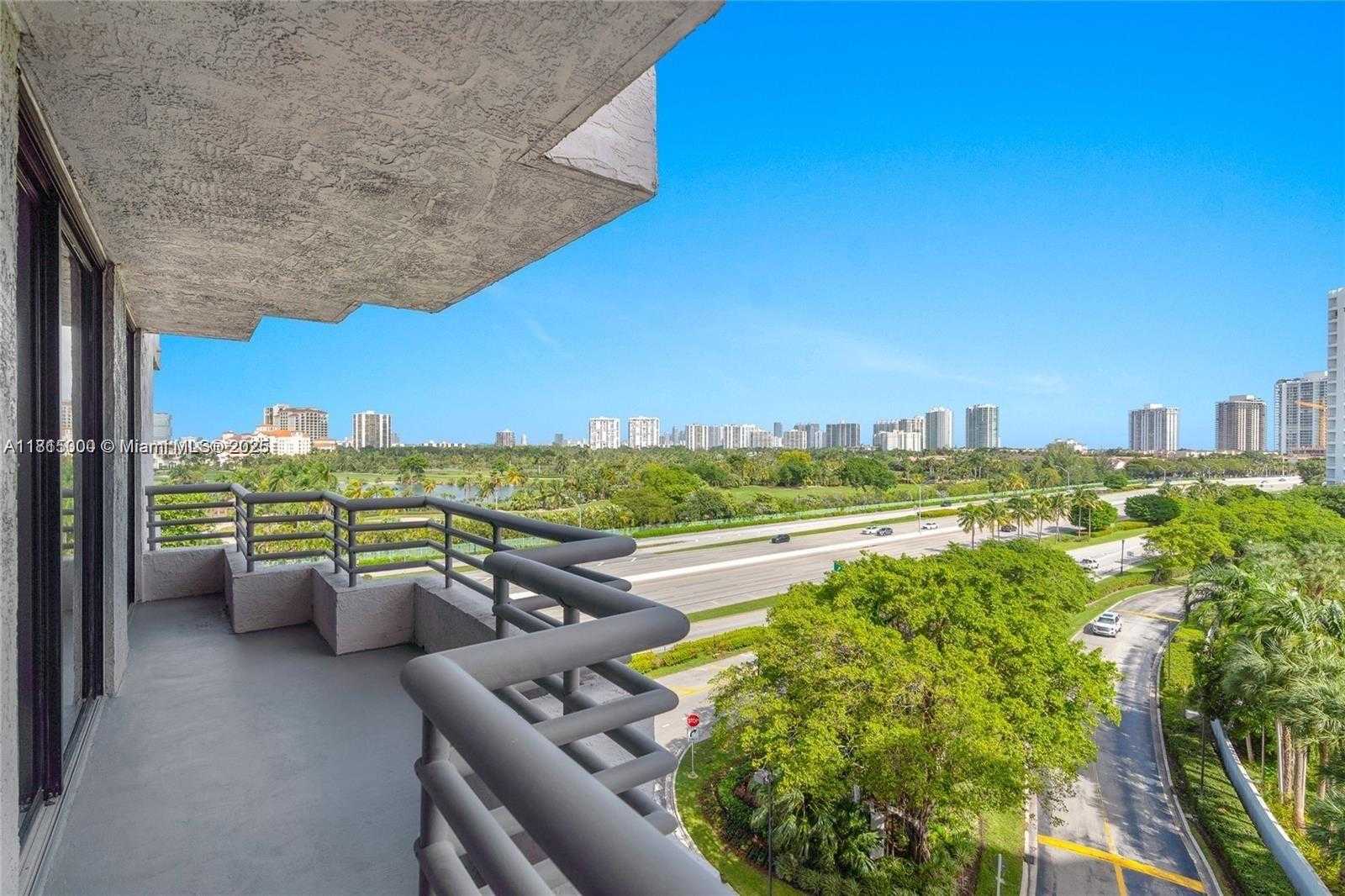 Small Image of 3300 NORTH EAST 191ST ST #905, Aventura Number 18