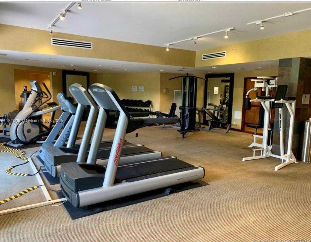 Small Image of 3300 NORTH EAST 191ST ST #905, Aventura Number 5