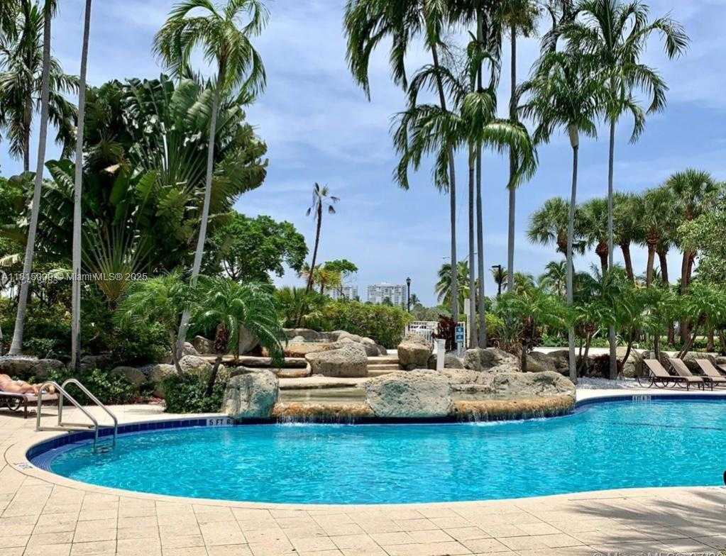 Small Image of 3300 NORTH EAST 191ST ST #905, Aventura Number 9