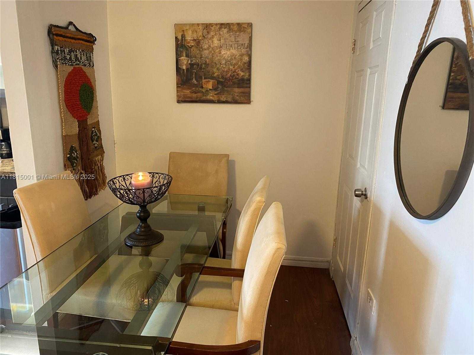 Small Image of 825 BRICKELL BAY DR #443, Miami Number 14