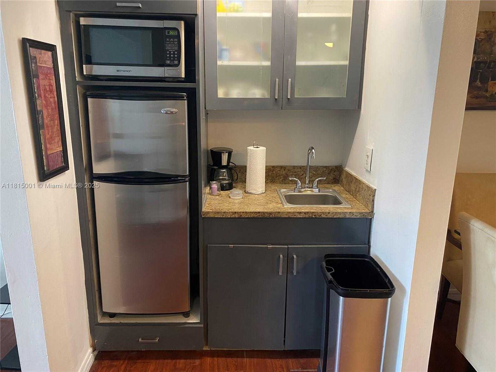 Small Image of 825 BRICKELL BAY DR #443, Miami Number 2