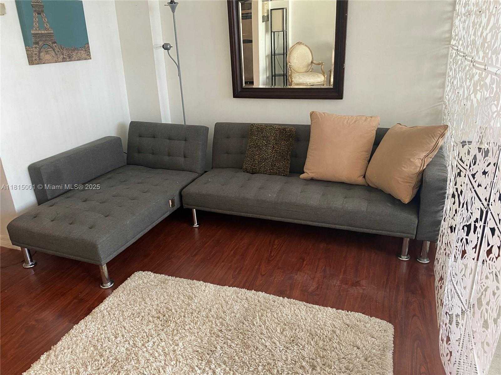 Small Image of 825 BRICKELL BAY DR #443, Miami Number 4