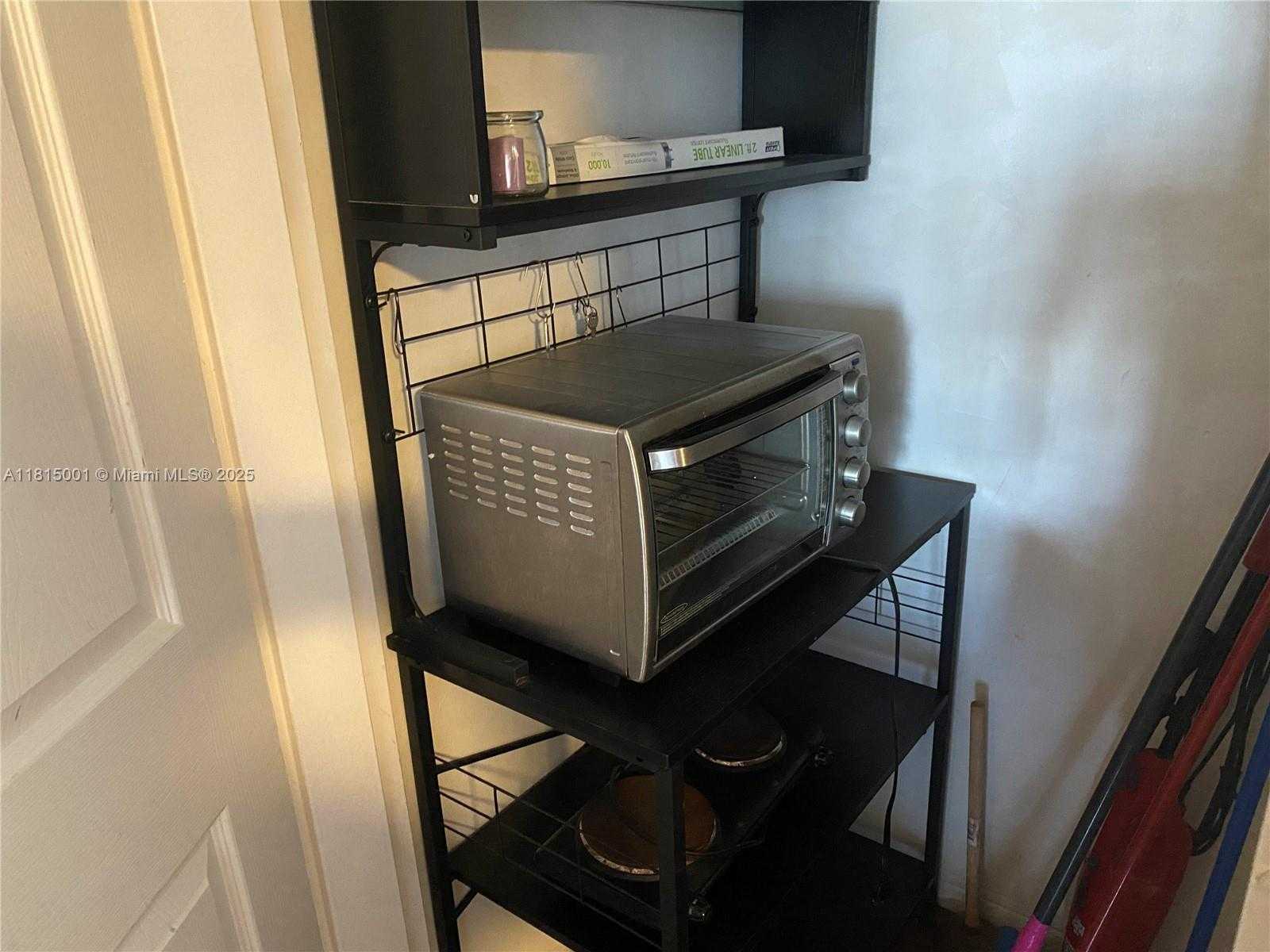 Small Image of 825 BRICKELL BAY DR #443, Miami Number 5
