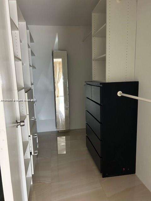 Small Image of 21220 HARBOR WAY #221-22, Aventura Number 18