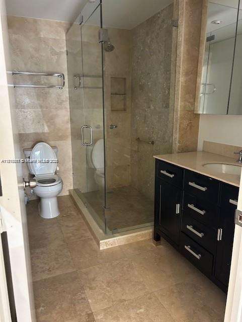 Small Image of 21220 HARBOR WAY #221-22, Aventura Number 23