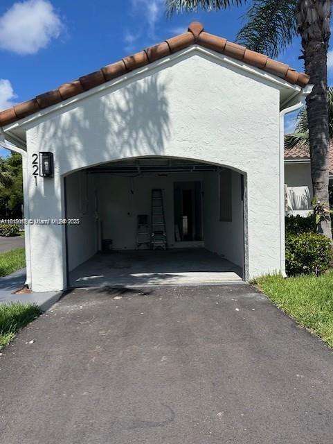 Small Image of 21220 HARBOR WAY #221-22, Aventura Number 30