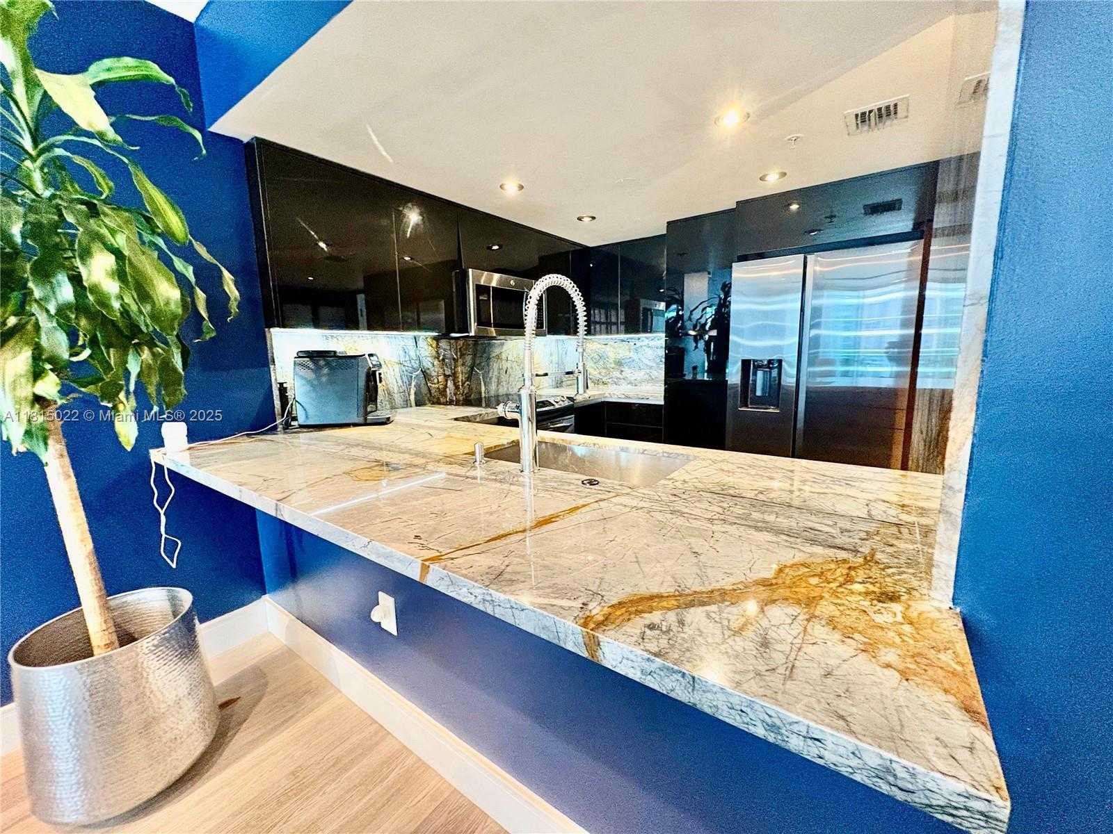 Small Image of 1800 NORTH BAYSHORE DR #3512, Miami Number 12