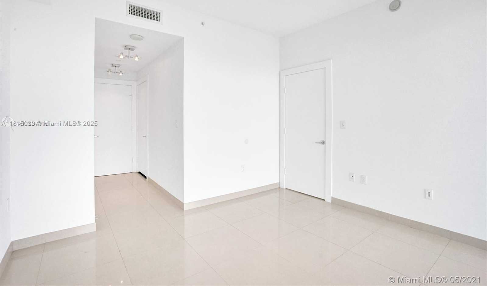 Small Image of 900 BISCAYNE BLVD #1905, Miami Number 15