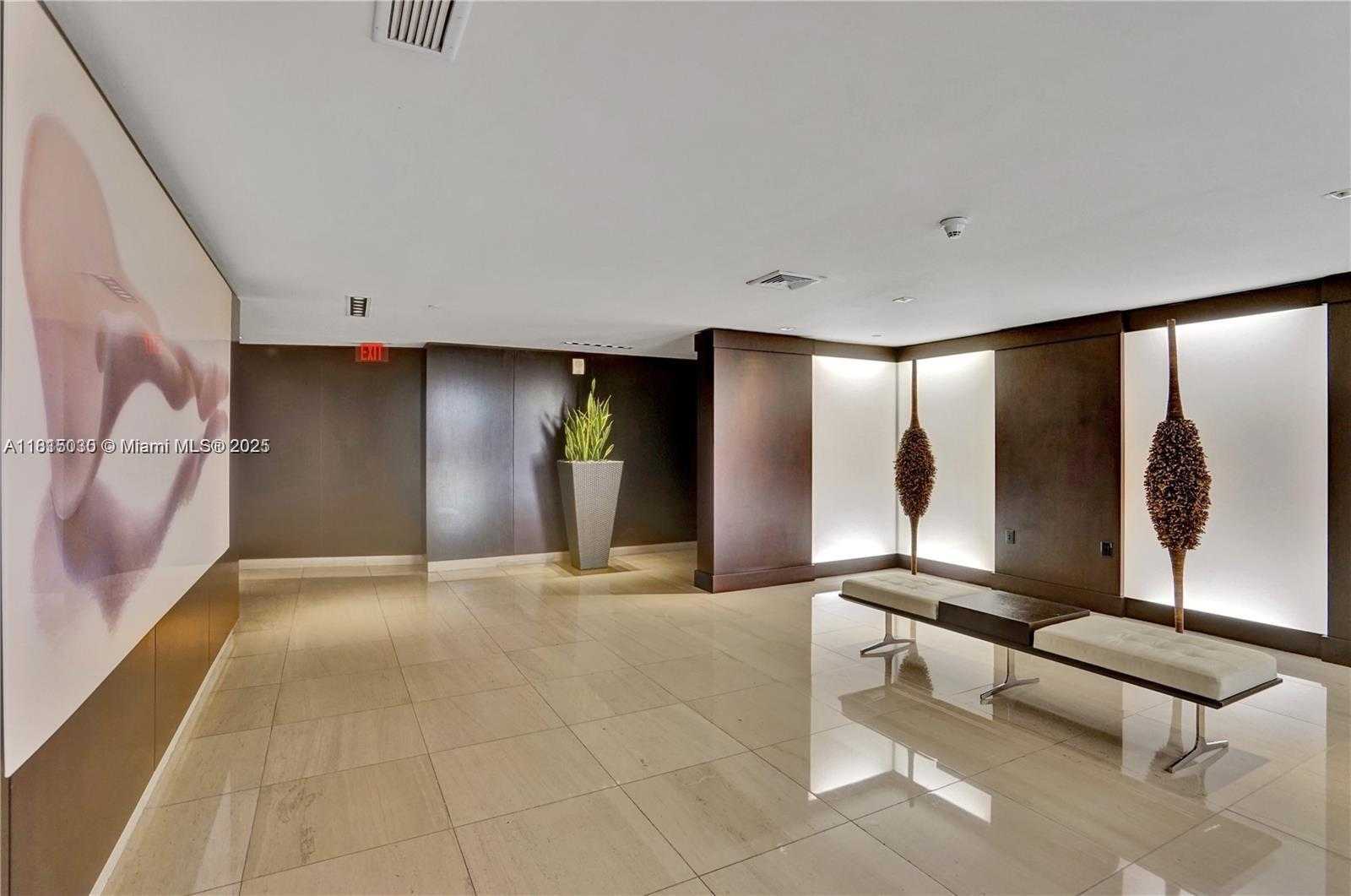 Small Image of 900 BISCAYNE BLVD #1905, Miami Number 30