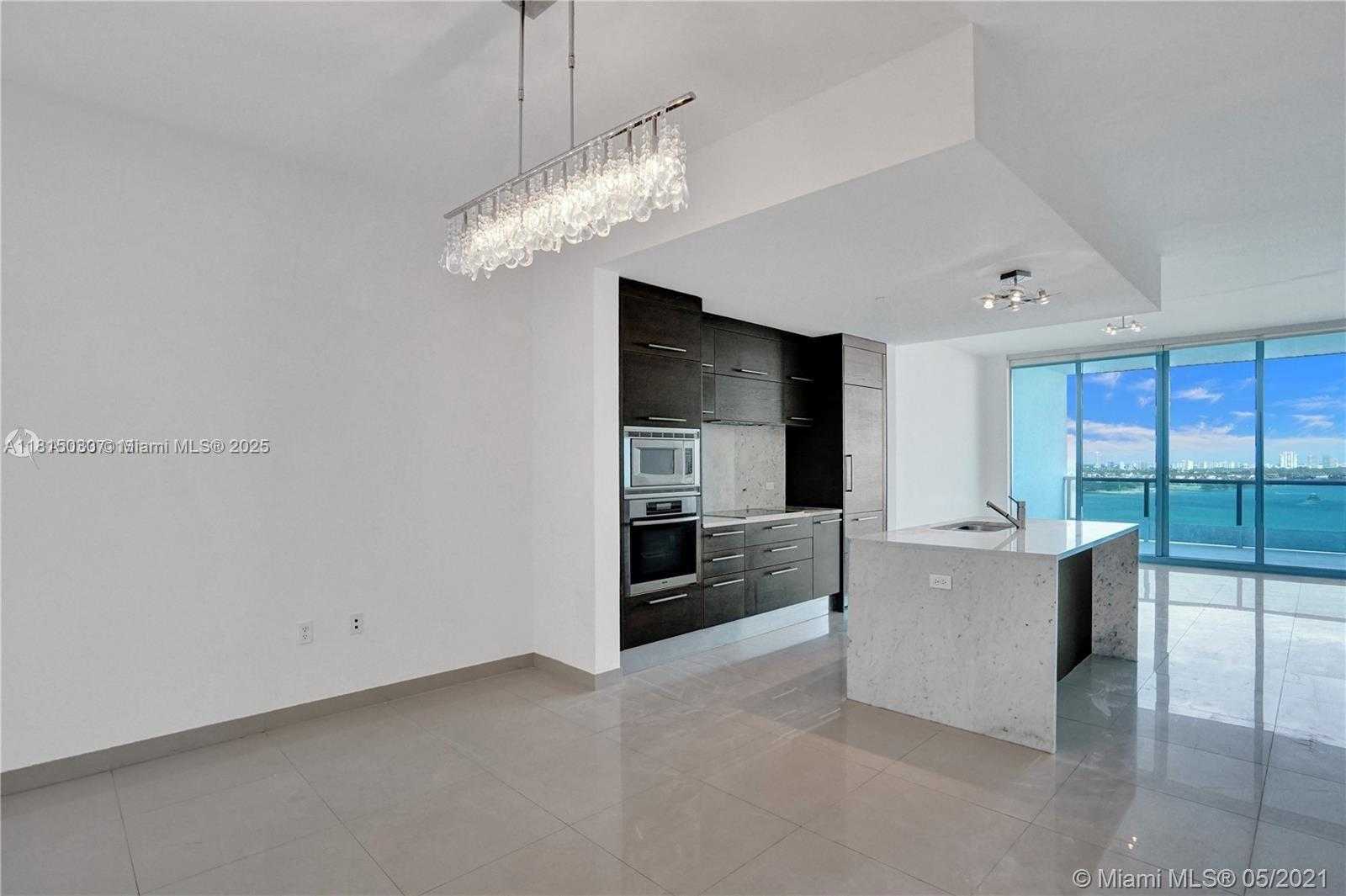Small Image of 900 BISCAYNE BLVD #1905, Miami Number 6