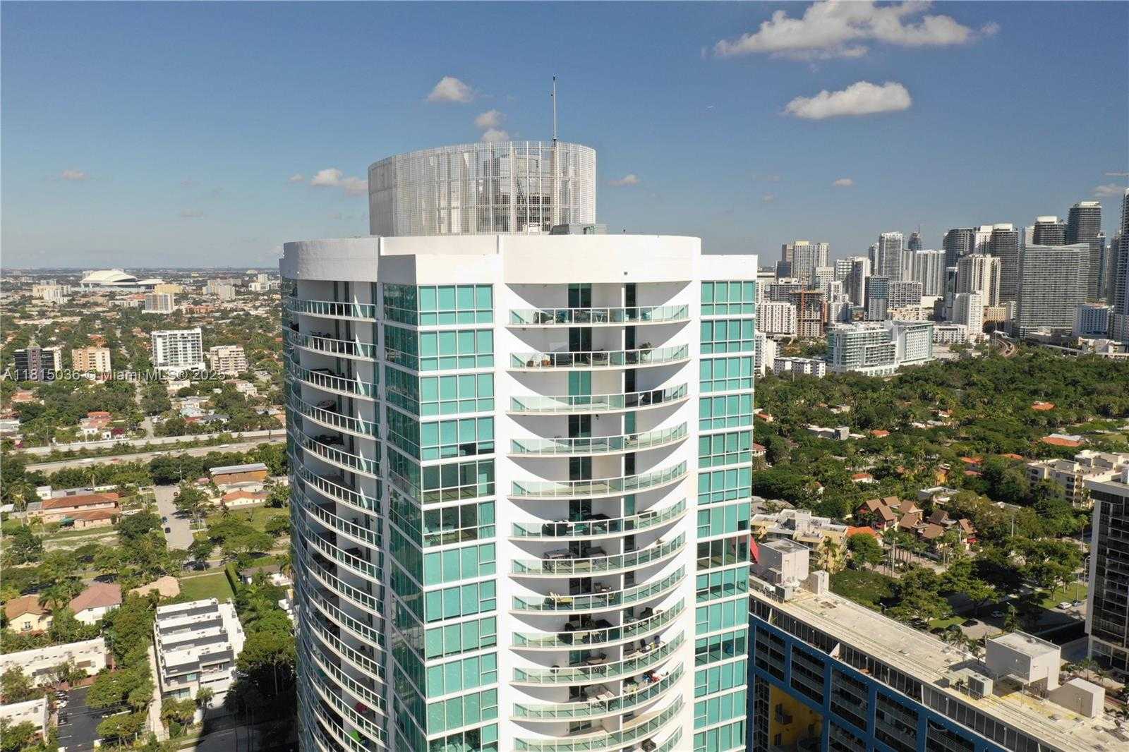 Small Image of 2101 BRICKELL AVE #1607, Miami Number 11