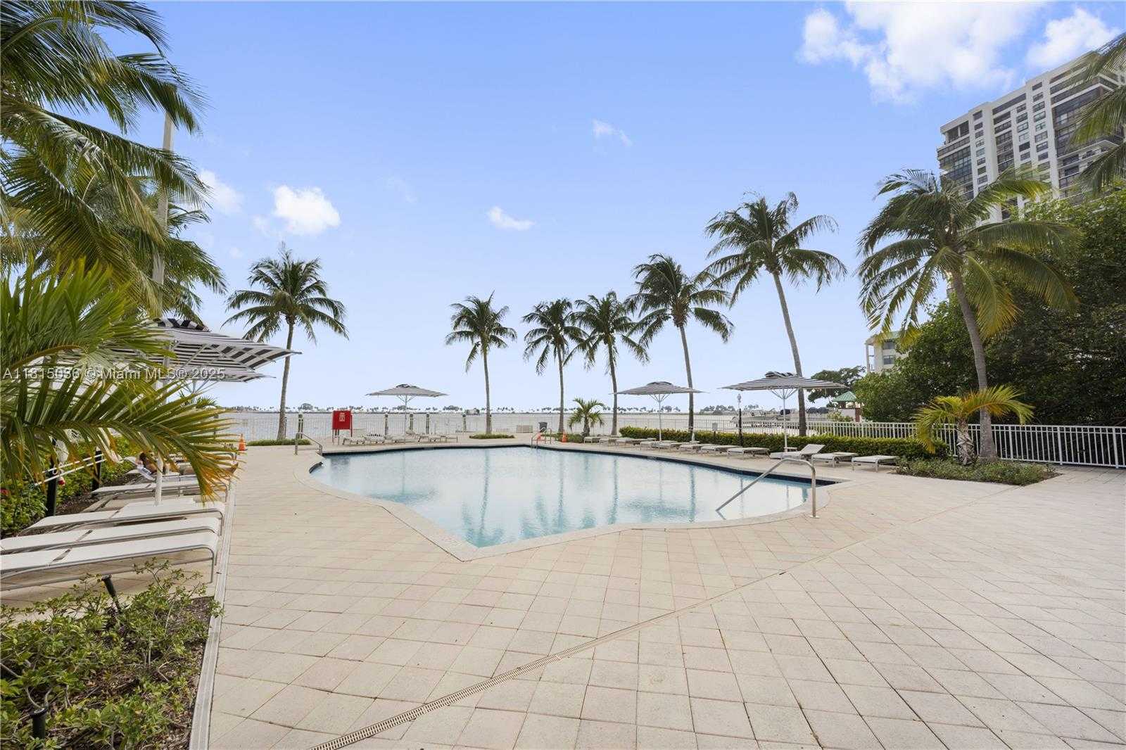 Small Image of 2101 BRICKELL AVE #1607, Miami Number 31