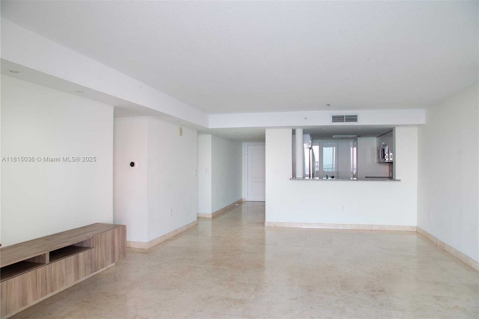 Small Image of 2101 BRICKELL AVE #1607, Miami Number 5