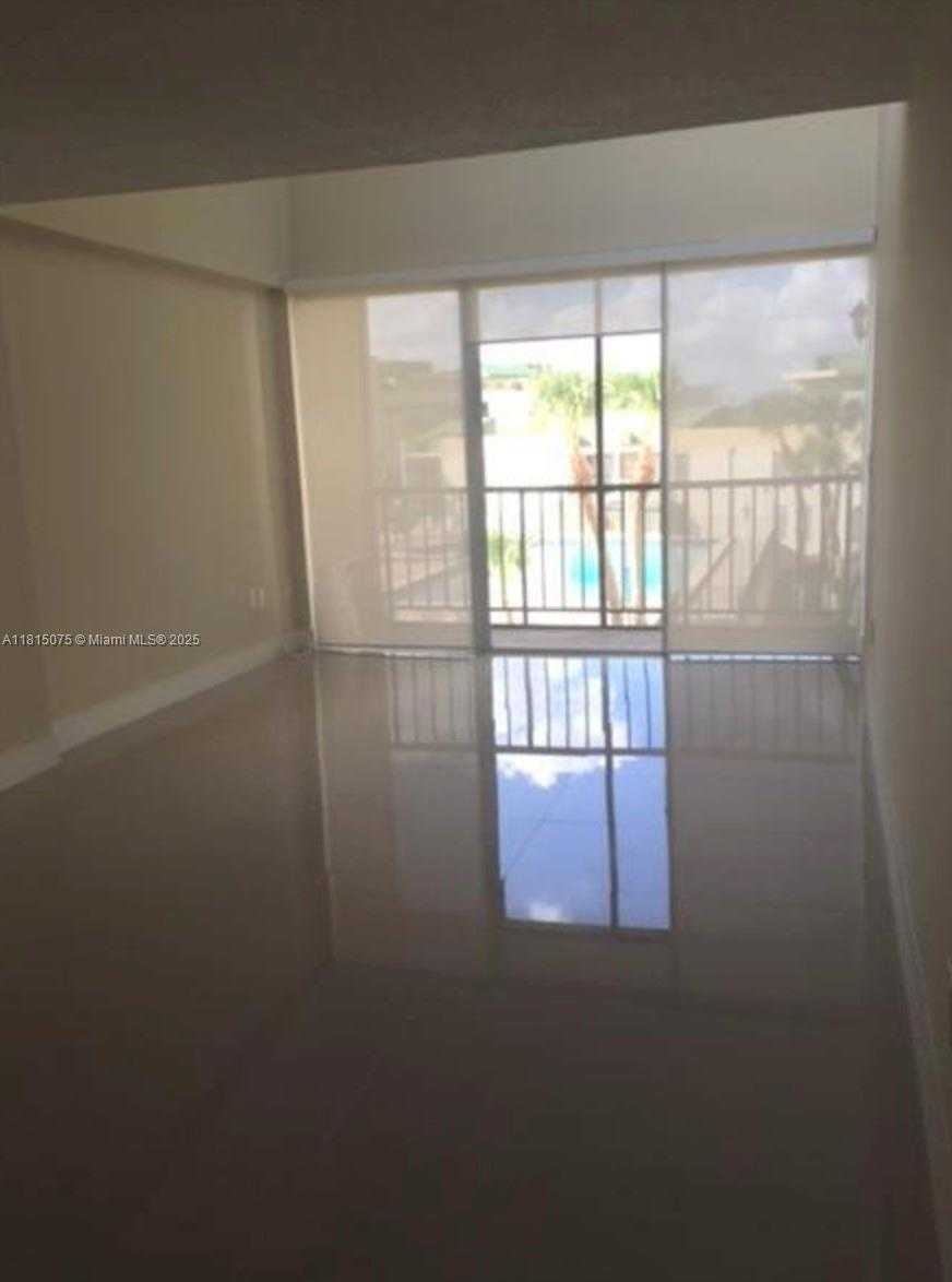 Small Image of 8810 FONTAINEBLEAU BLVD #303, Miami Number 17