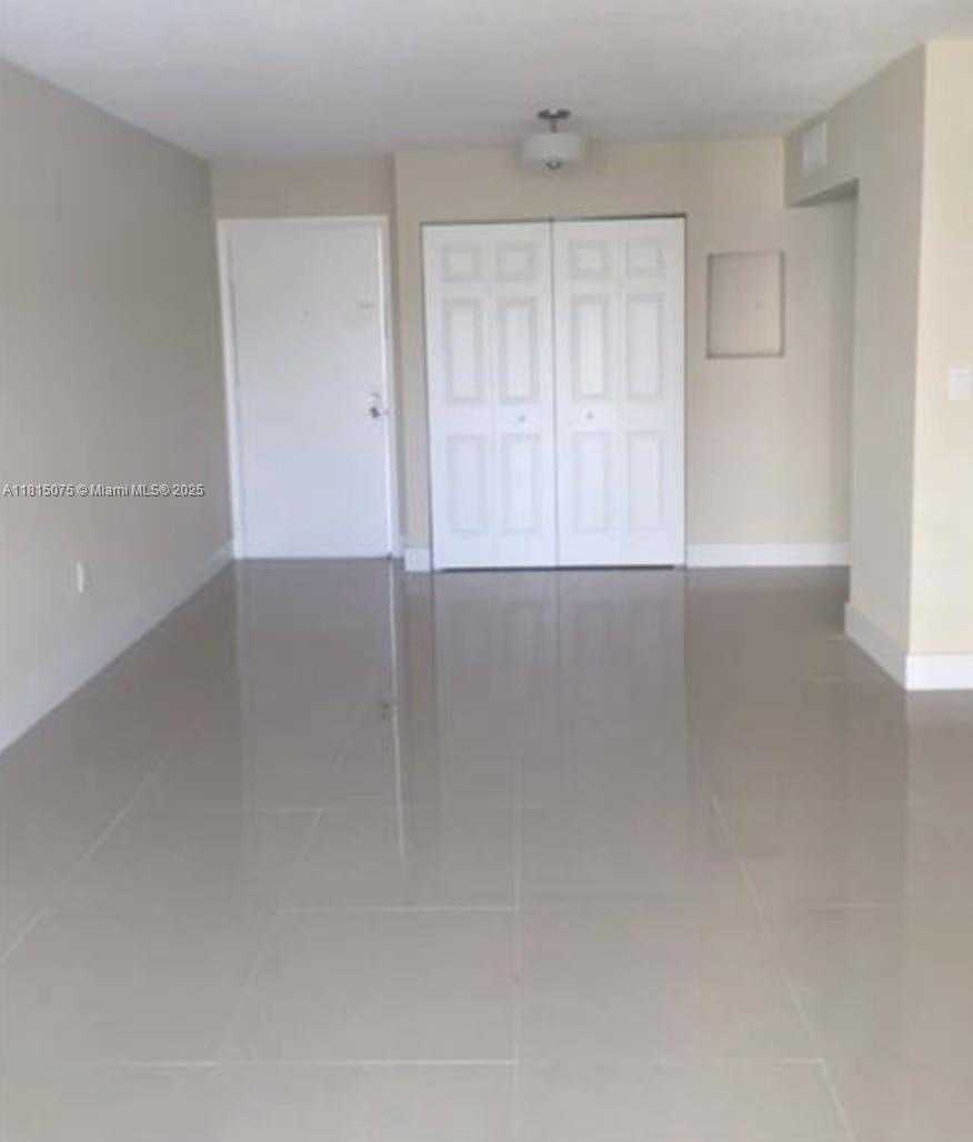 Small Image of 8810 FONTAINEBLEAU BLVD #303, Miami Number 18