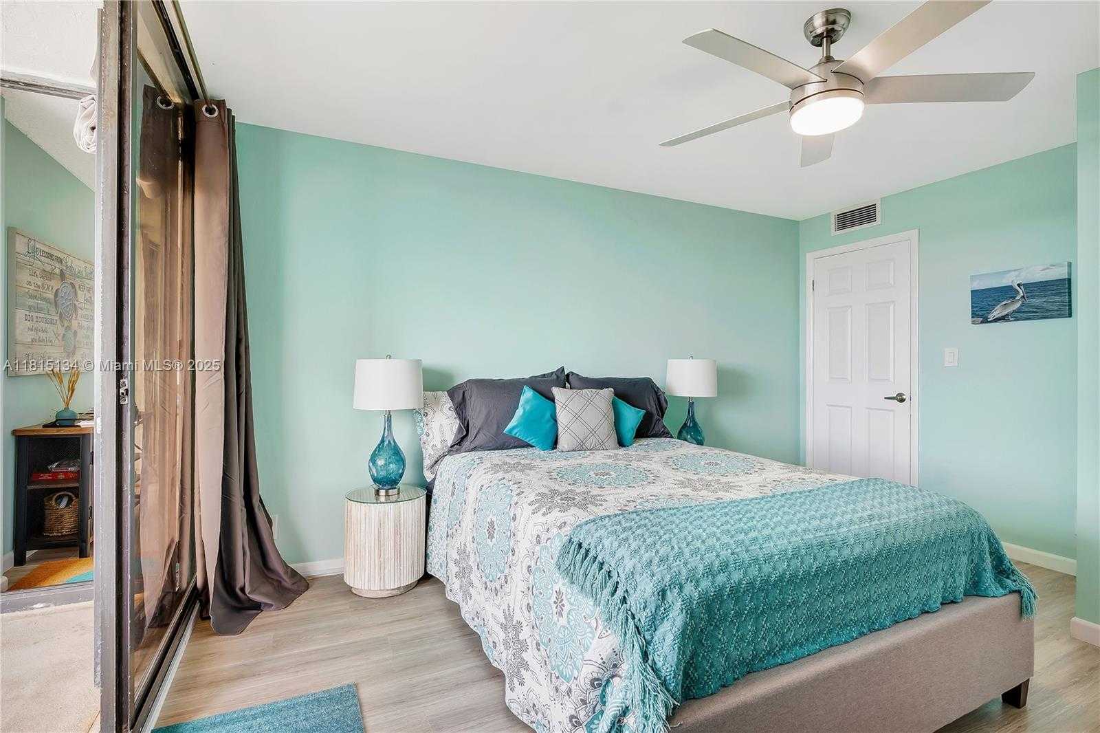 Small Image of 1600 SOUTH OCEAN DR #7B, Hollywood Number 26