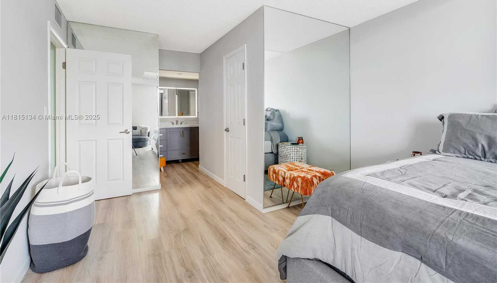 Small Image of 1600 SOUTH OCEAN DR #7B, Hollywood Number 35