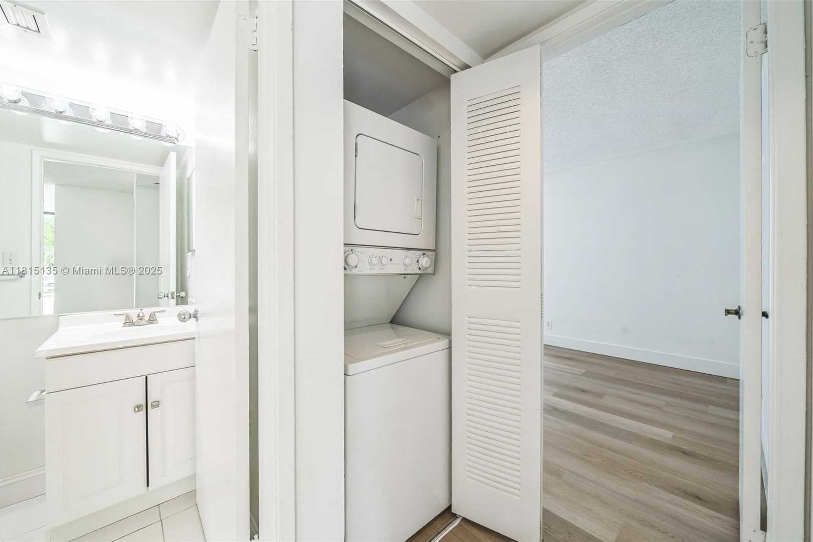 Small Image of 3300 NORTH EAST 192ND ST #207, Aventura Number 11