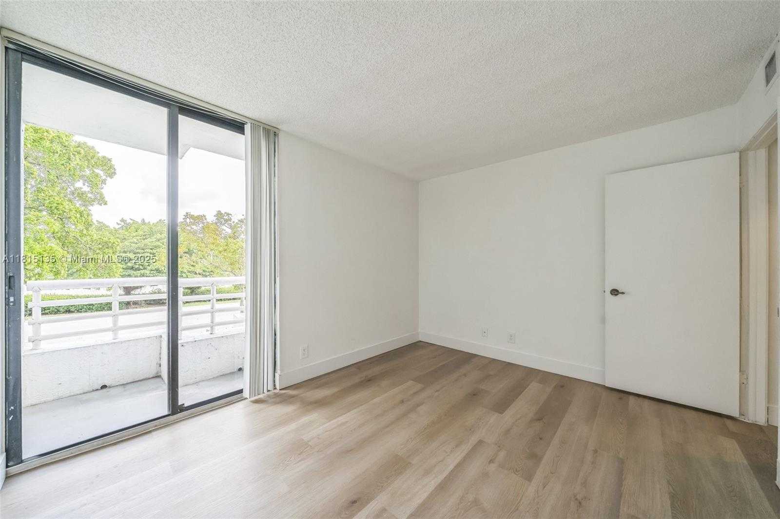 Small Image of 3300 NORTH EAST 192ND ST #207, Aventura Number 14