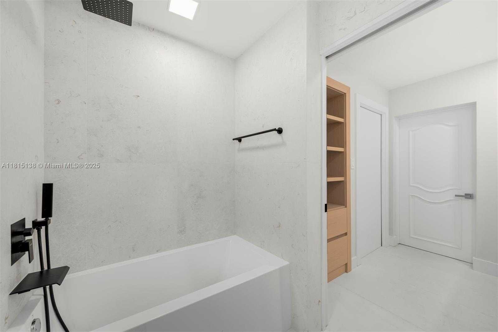 Small Image of 7155 LOS PINOS BLVD, Coral Gables Number 19