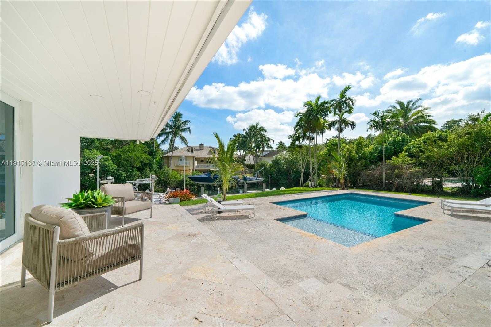 Small Image of 7155 LOS PINOS BLVD, Coral Gables Number 38