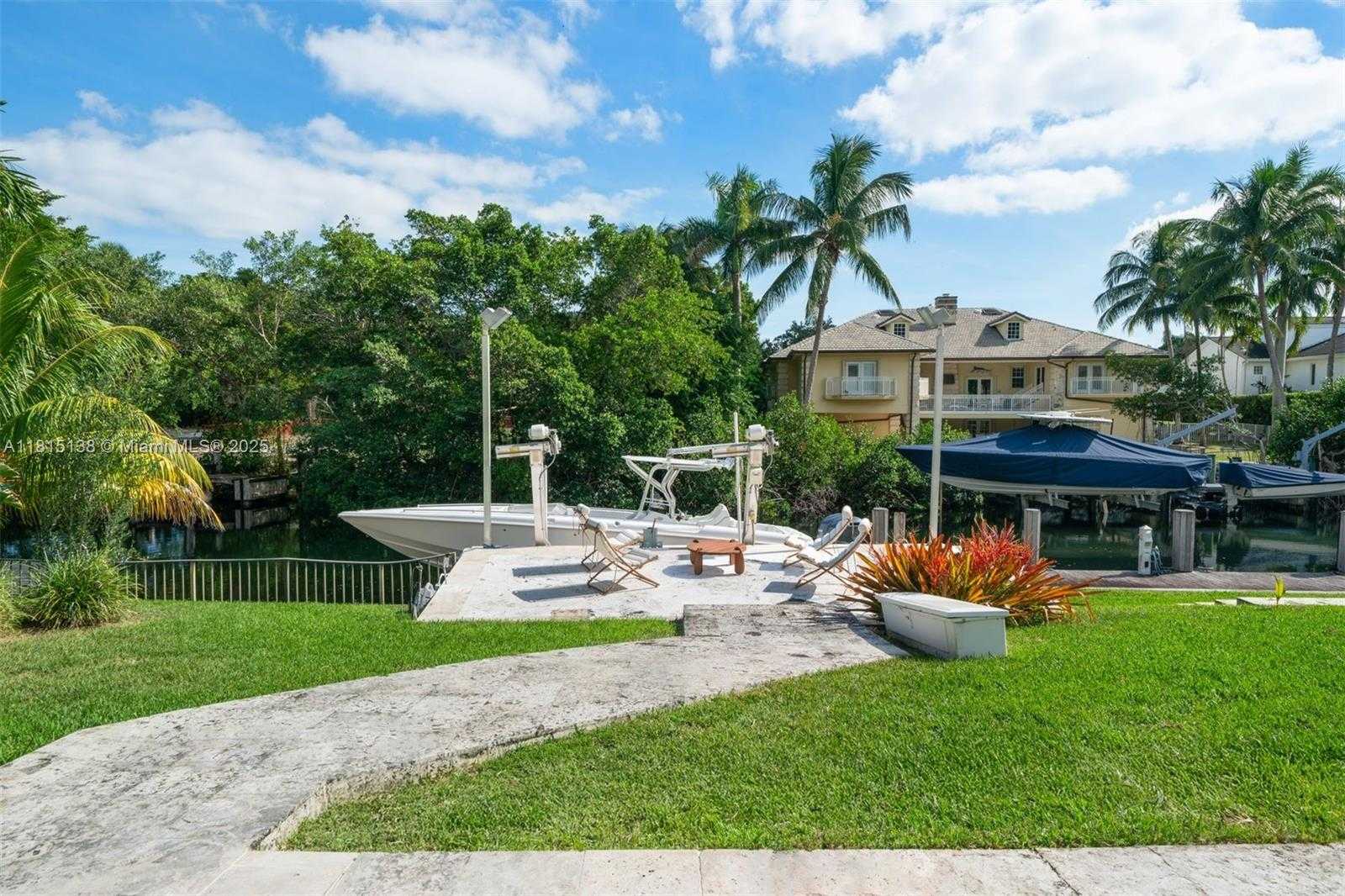 Small Image of 7155 LOS PINOS BLVD, Coral Gables Number 43