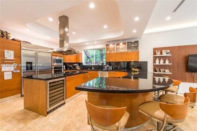 Small Image of 3665 JUSTISON RD #., Miami Number 10