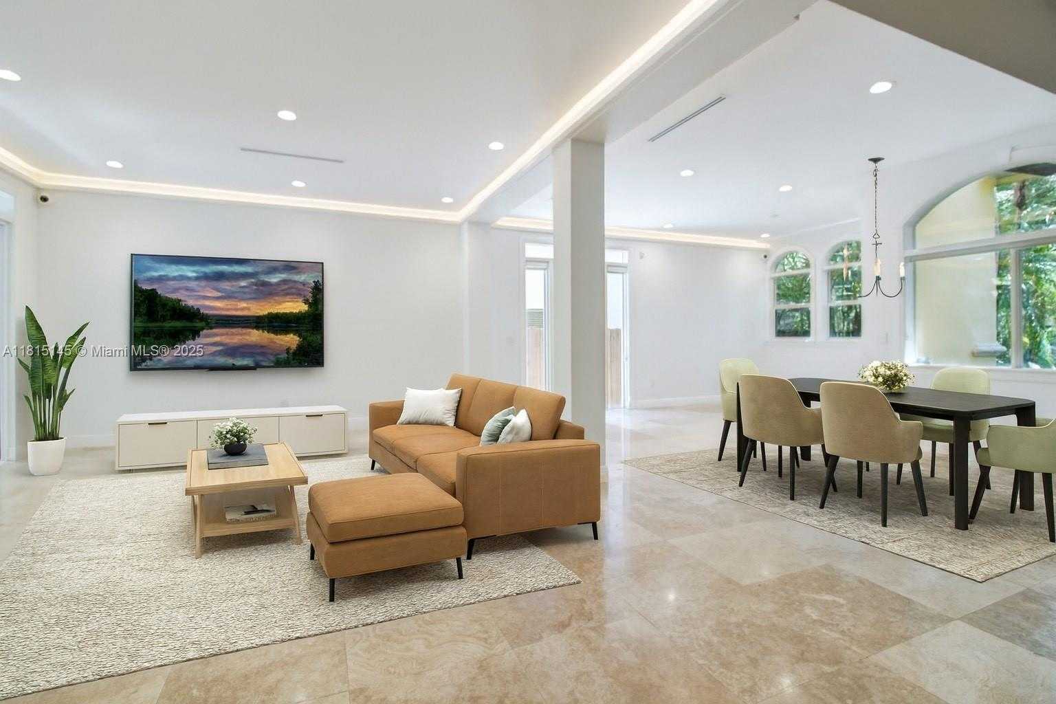 Small Image of 3665 JUSTISON RD #., Miami Number 2