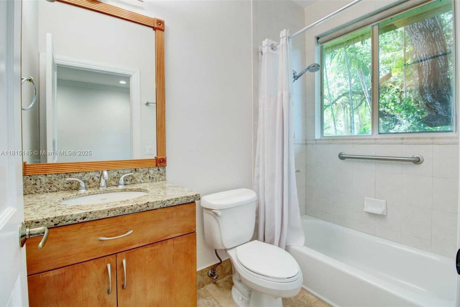 Small Image of 3665 JUSTISON RD #., Miami Number 24