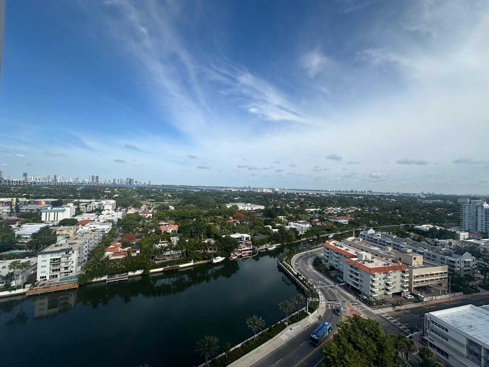 Small Image of 2555 COLLINS AVE #2210, Miami Beach Number 8