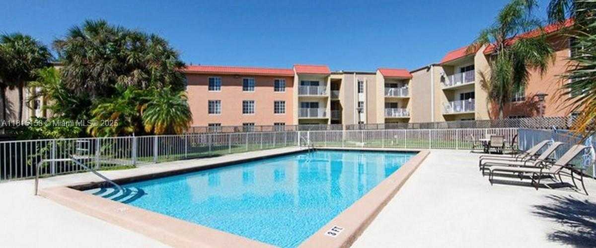 Small Image of 4810 NORTH WEST 79TH AVE #205, Doral Number 16