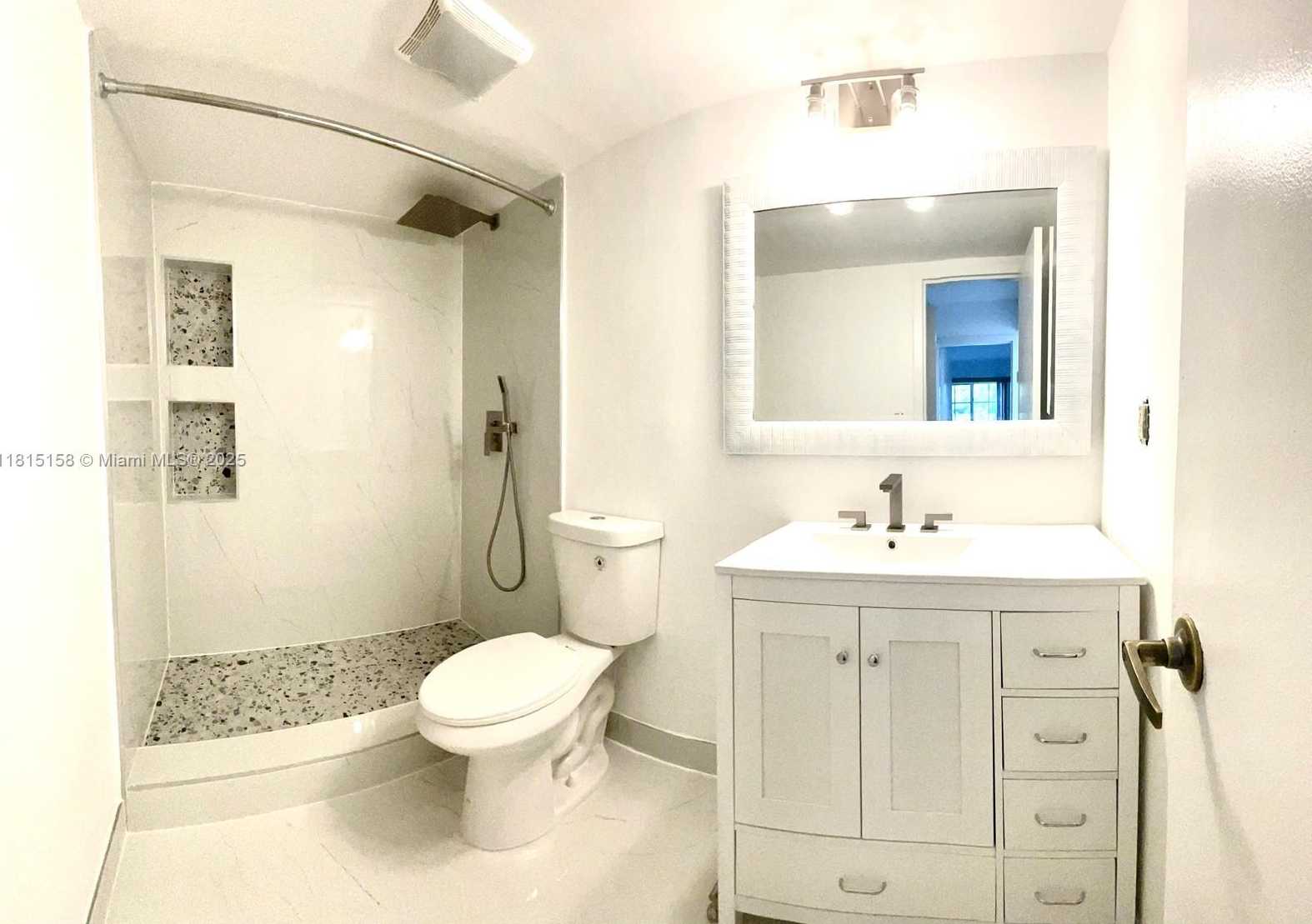 Small Image of 4810 NORTH WEST 79TH AVE #205, Doral Number 3