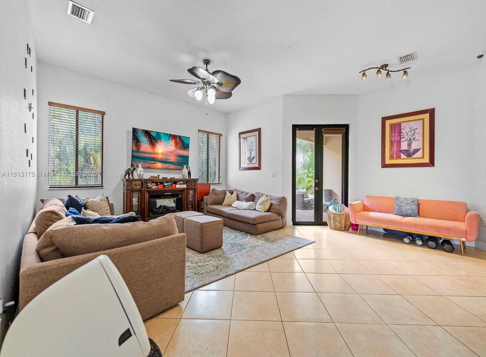 Small Image of 19385 SOUTH WEST 79TH CT, Cutler Bay Number 15