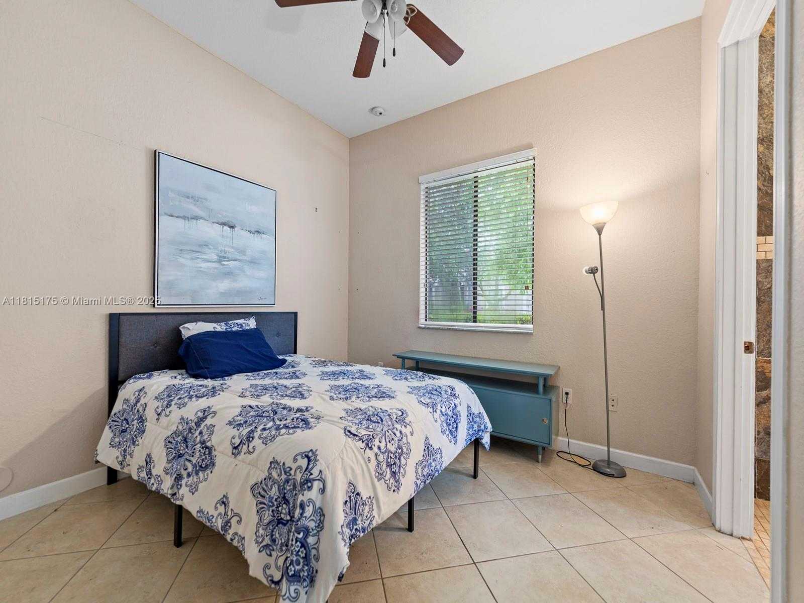 Small Image of 19385 SOUTH WEST 79TH CT, Cutler Bay Number 27