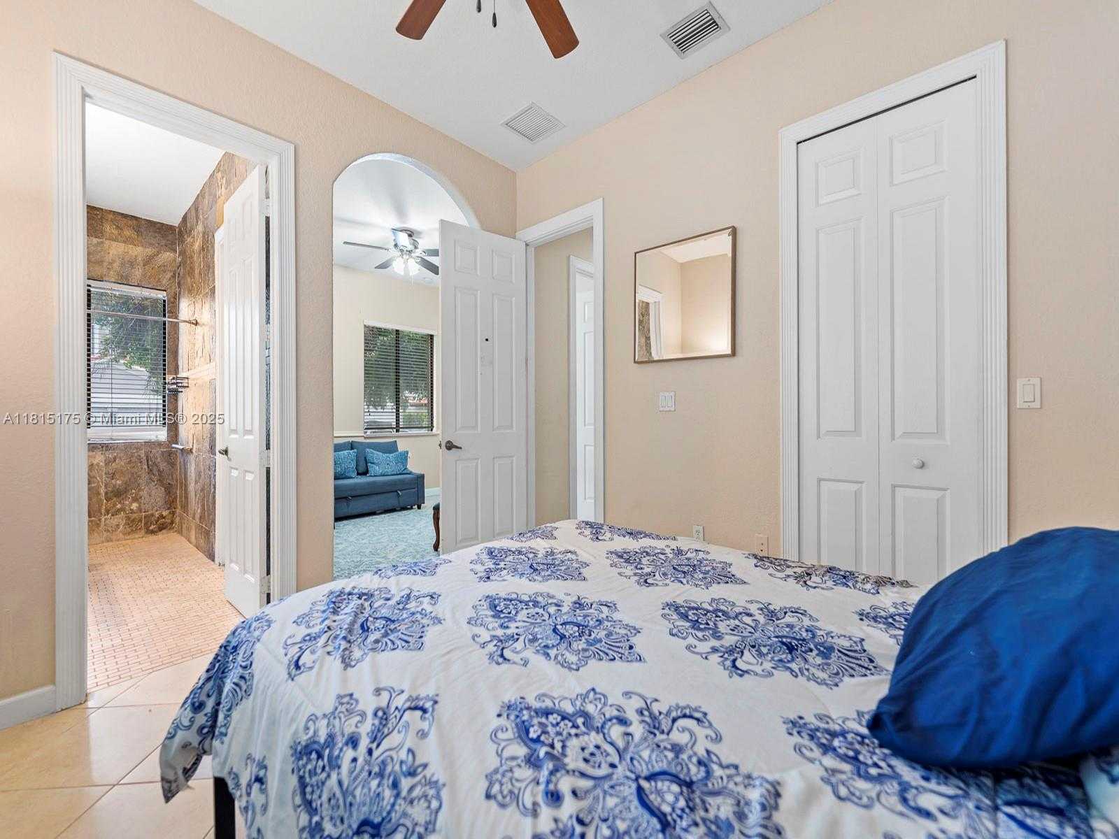 Small Image of 19385 SOUTH WEST 79TH CT, Cutler Bay Number 29