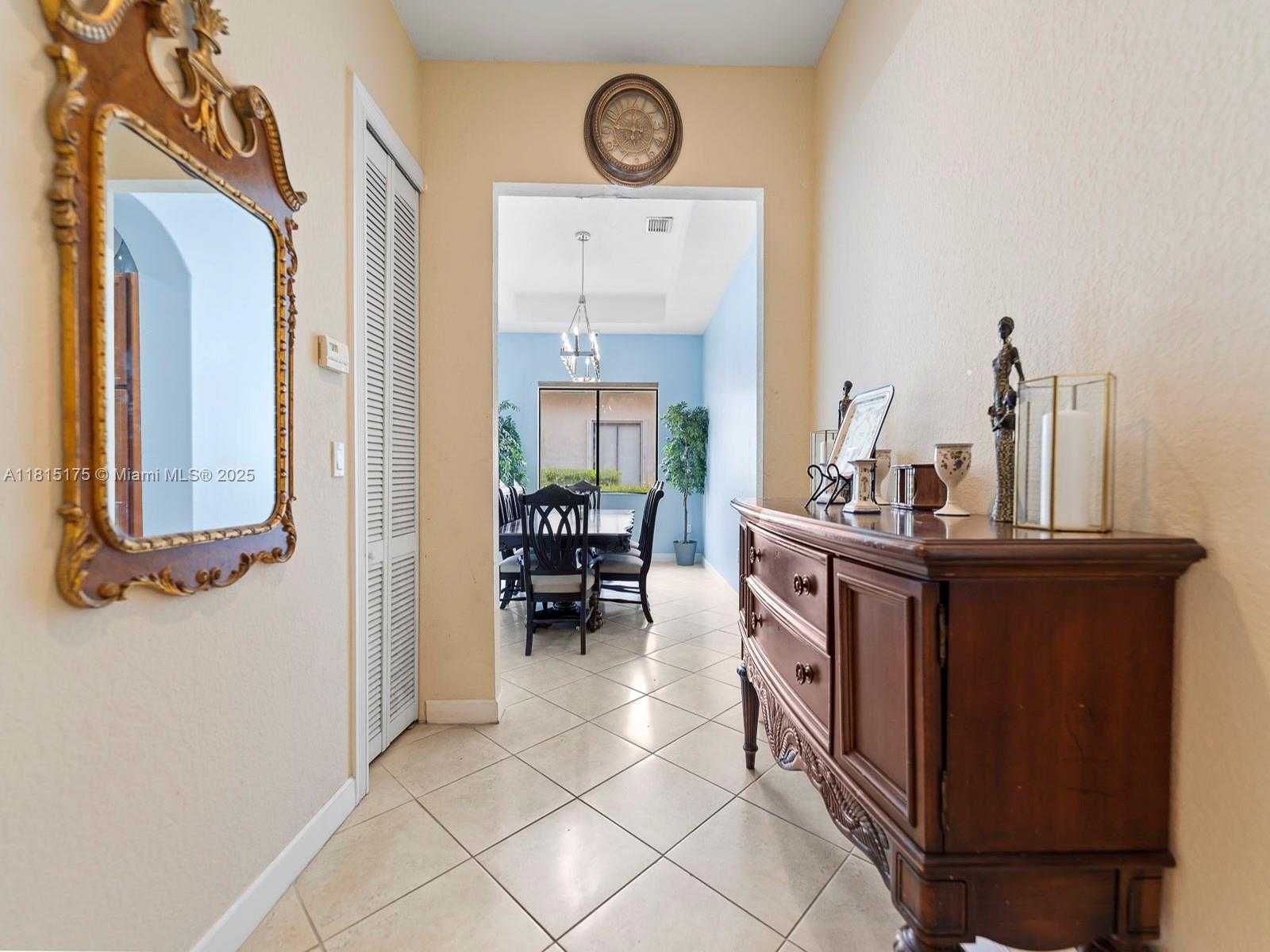 Small Image of 19385 SOUTH WEST 79TH CT, Cutler Bay Number 6