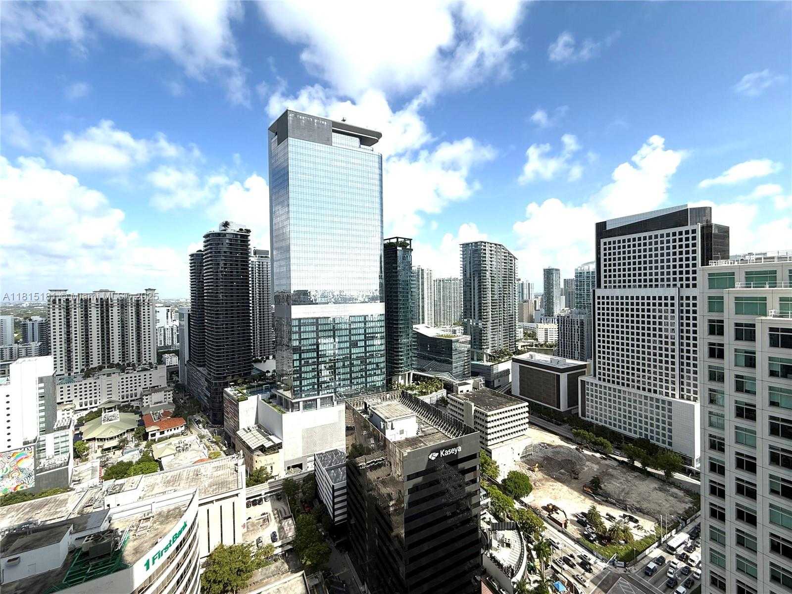 Small Image of 950 BRICKELL BAY DR #3601, Miami Number 19