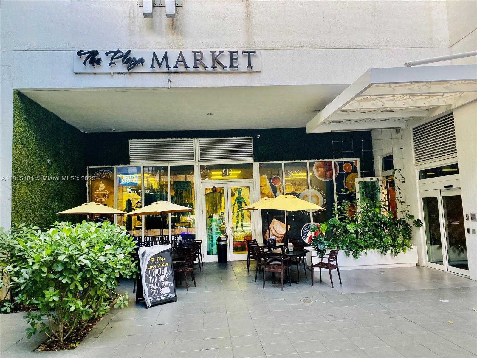 Small Image of 950 BRICKELL BAY DR #3601, Miami Number 20