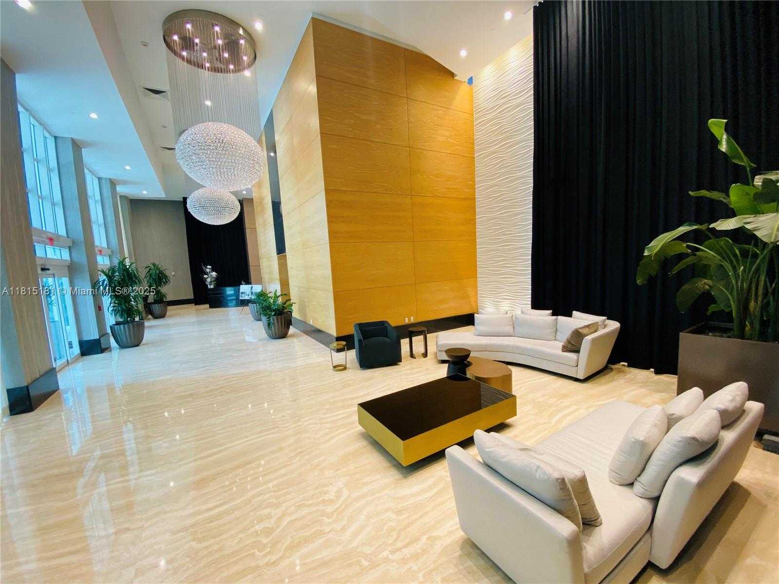 Small Image of 950 BRICKELL BAY DR #3601, Miami Number 26