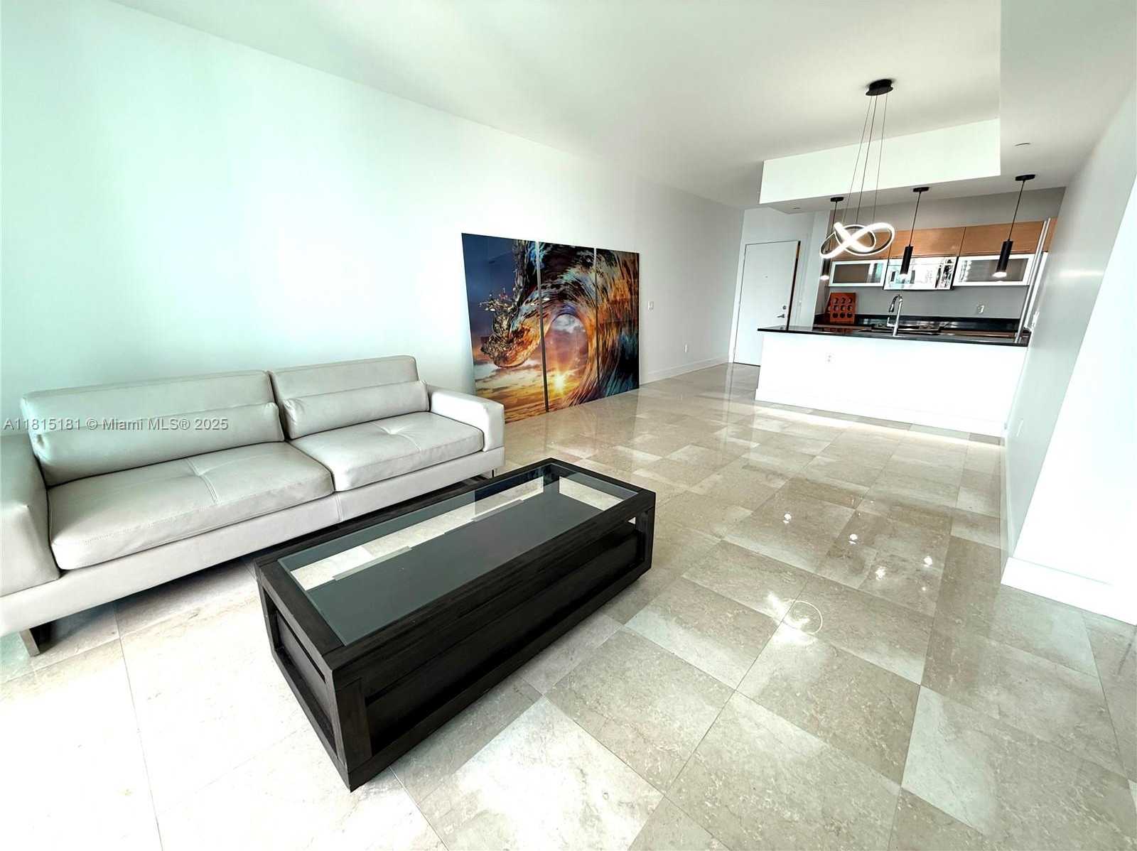 Small Image of 950 BRICKELL BAY DR #3601, Miami Number 4