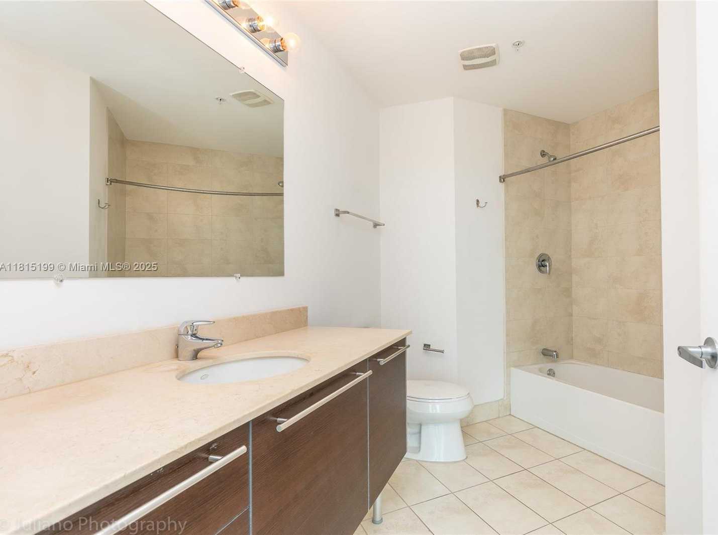 Small Image of 1900 NORTH BAYSHORE DR #3818, Miami Number 10