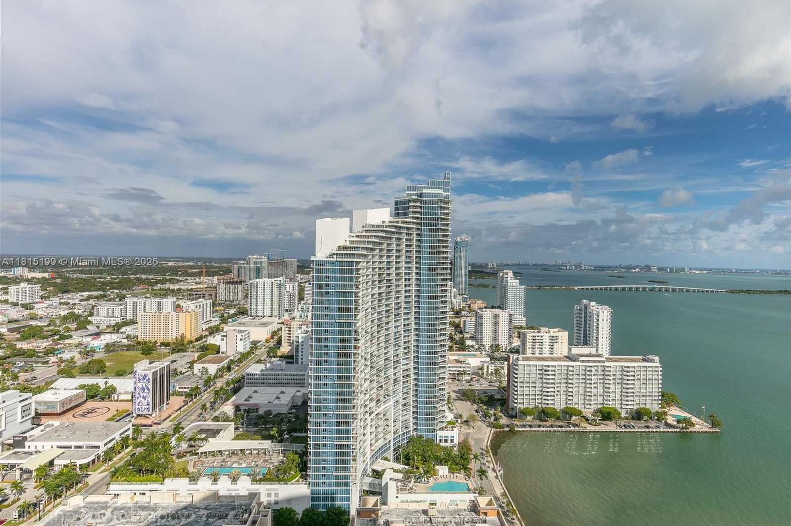 Small Image of 1900 NORTH BAYSHORE DR #3818, Miami Number 22