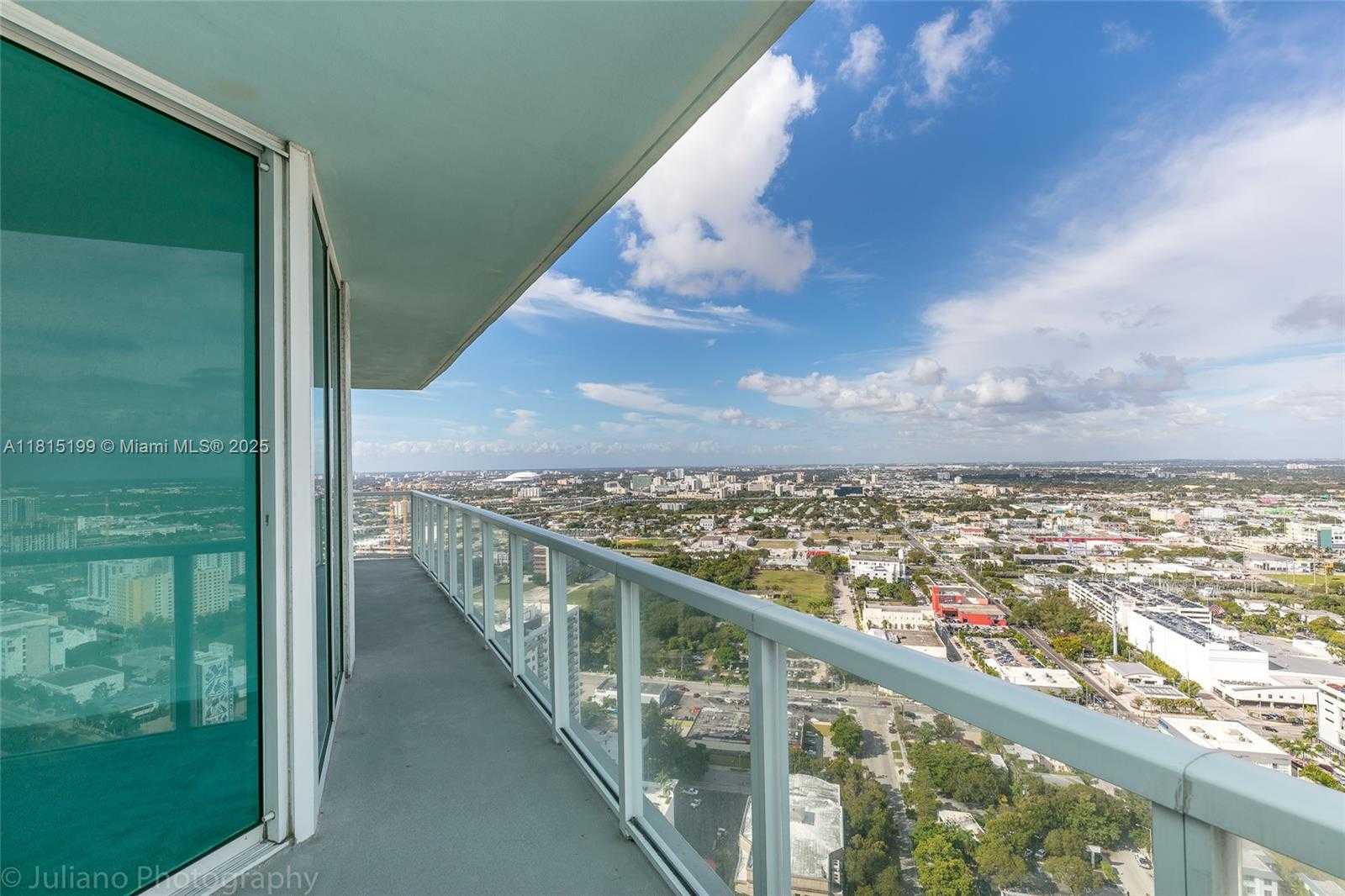 Small Image of 1900 NORTH BAYSHORE DR #3818, Miami Number 26