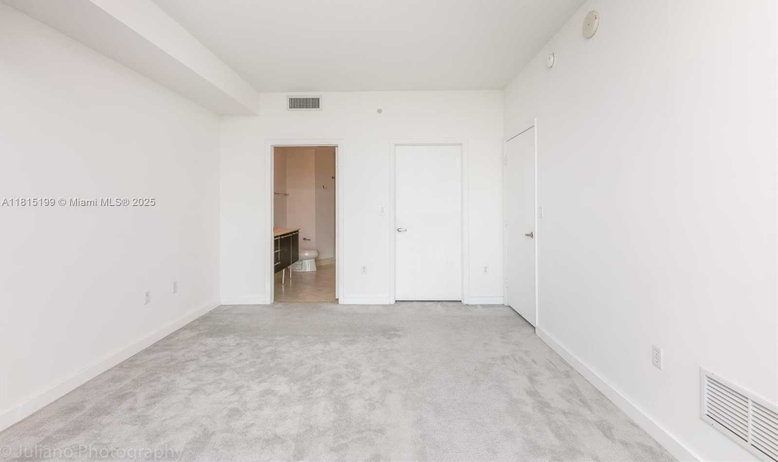 Small Image of 1900 NORTH BAYSHORE DR #3818, Miami Number 9
