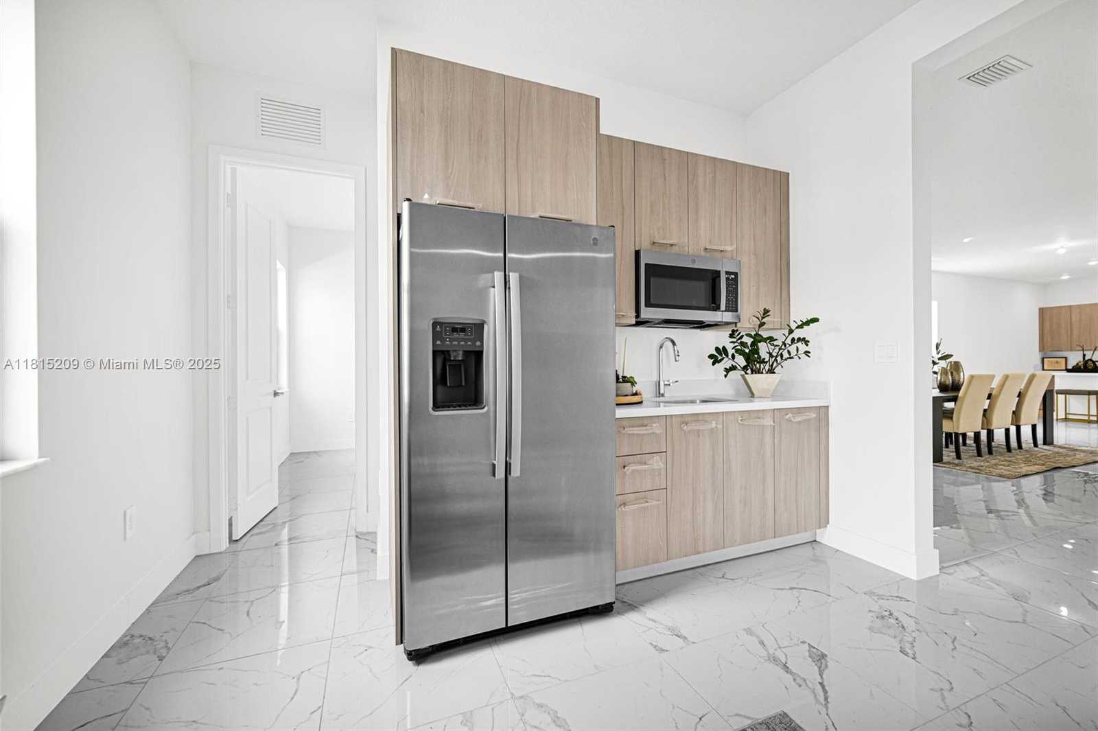 Small Image of 12228 SOUTH WEST 43RD ST #12228, Davie Number 13