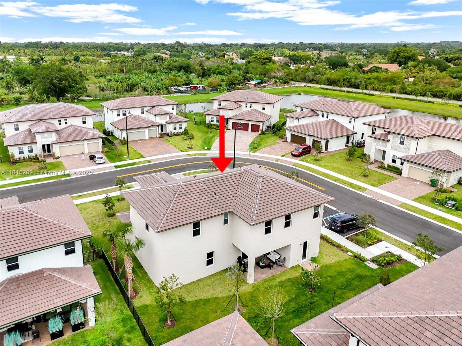 Small Image of 12228 SOUTH WEST 43RD ST #12228, Davie Number 3