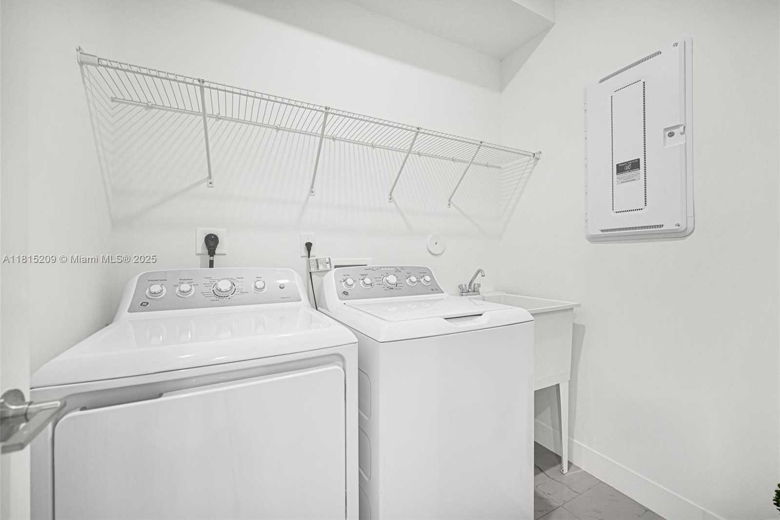Small Image of 12228 SOUTH WEST 43RD ST #12228, Davie Number 35