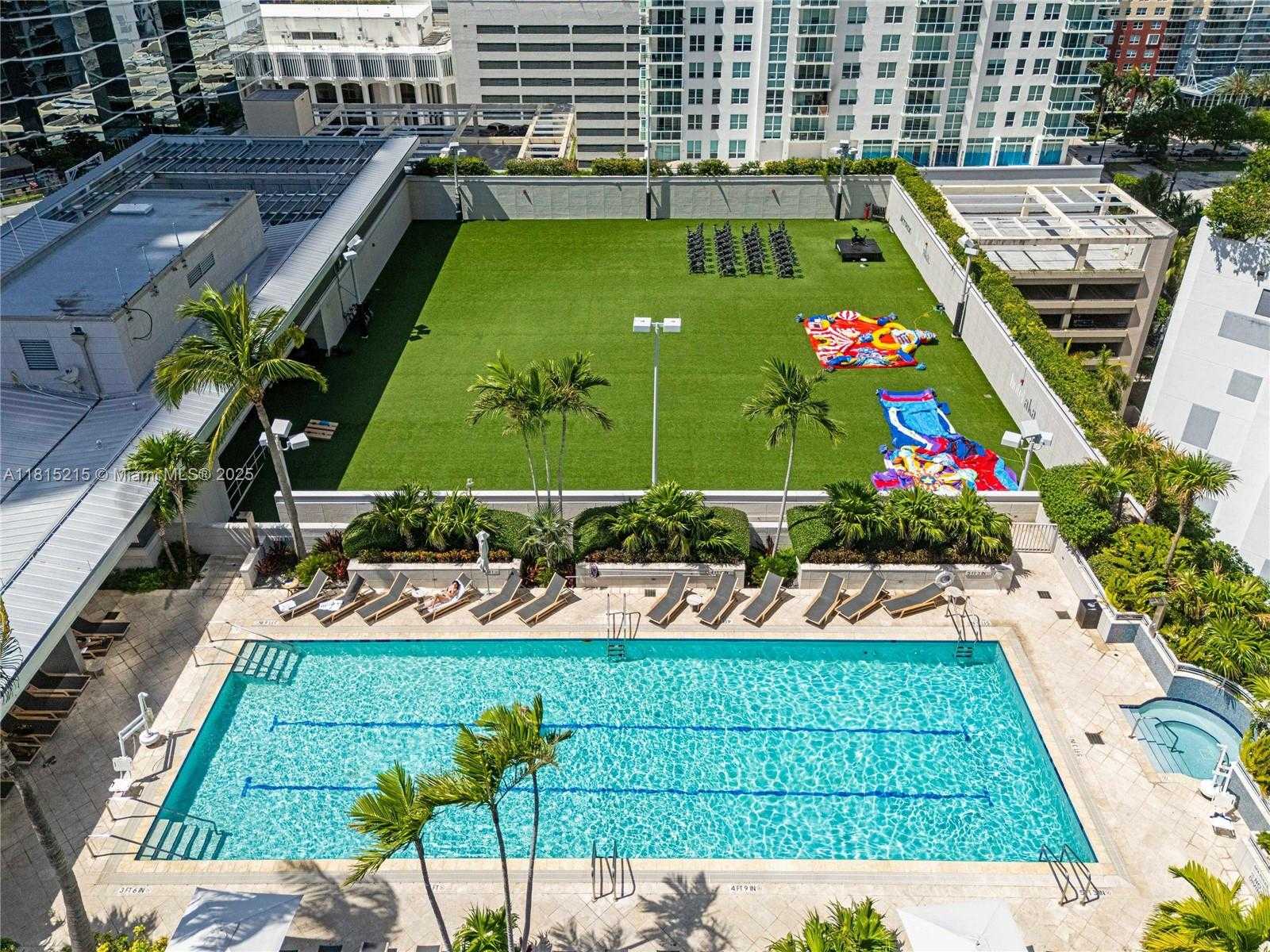 Small Image of 1395 BRICKELL AVE #3404, Miami Number 14