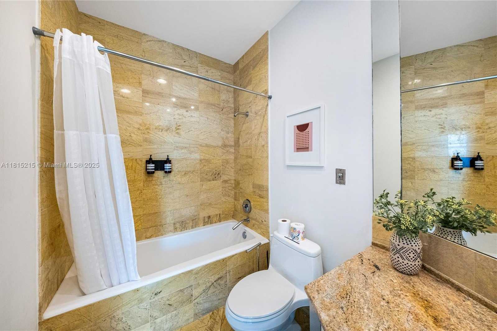 Small Image of 1395 BRICKELL AVE #3404, Miami Number 33